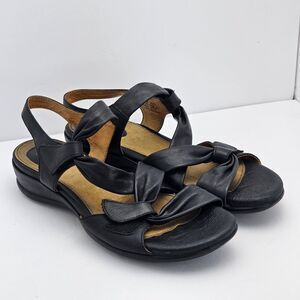 Clarks Saylie Moon Womens 8 Black Strappy Ankle Strap Comfort Sandals
